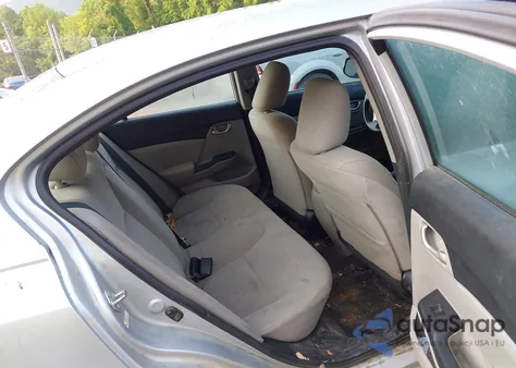 2013 Honda Civic Lx z USA, uszkodzony, nr VIN 2HGFB2F56DH583468